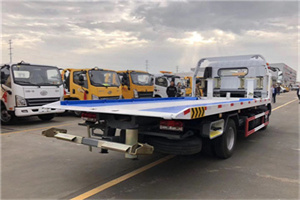 新邱区汽车救援补胎